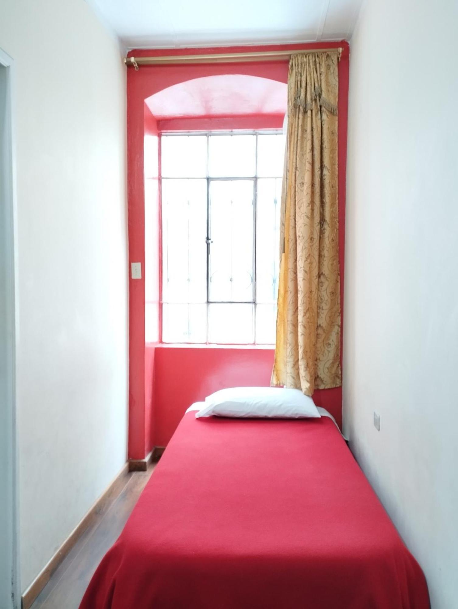 Great Location Bed And Breakfast Латакунґа Екстер'єр фото